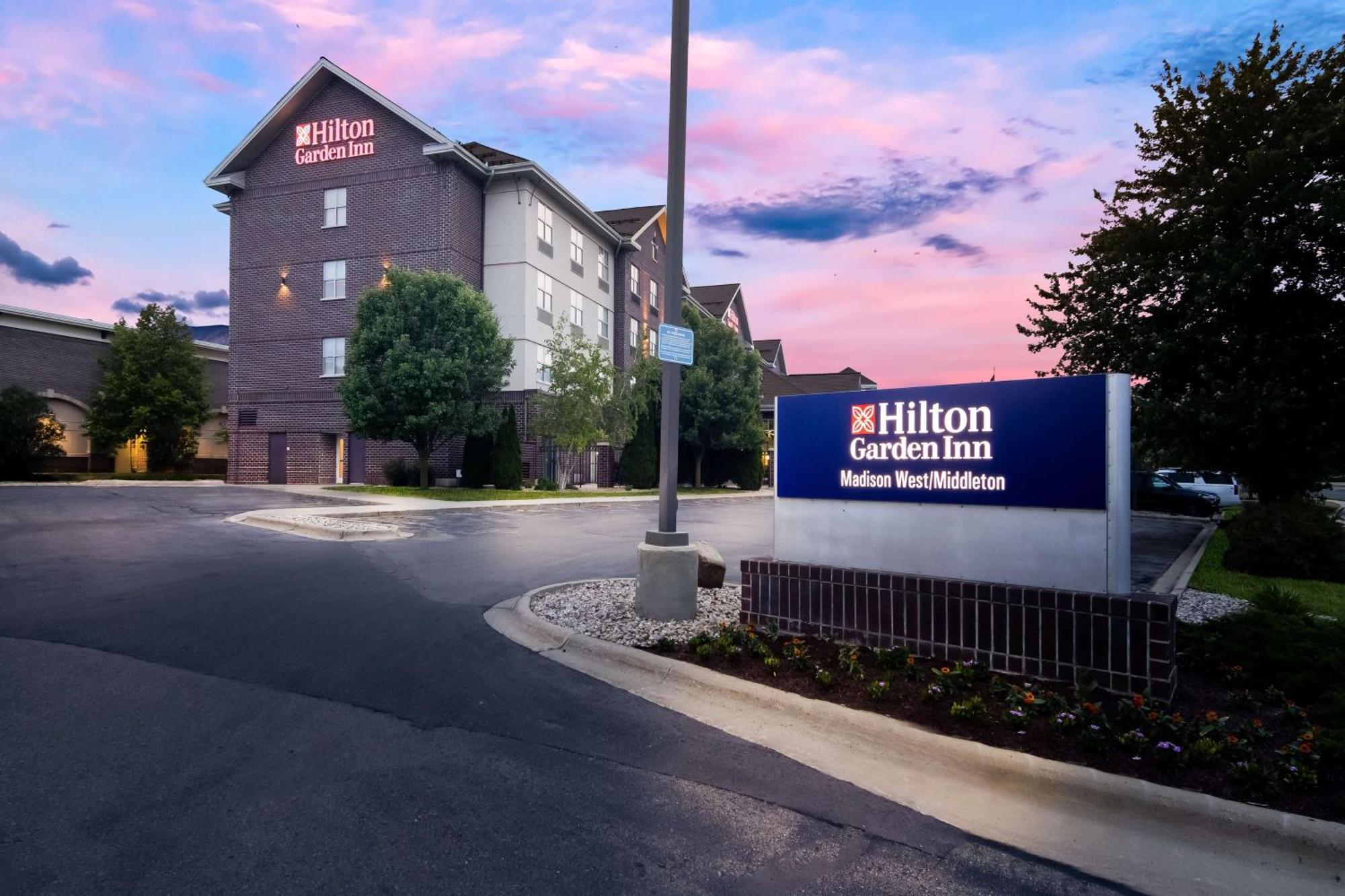 Hilton Garden Inn Madison West/Middleton Exterior foto