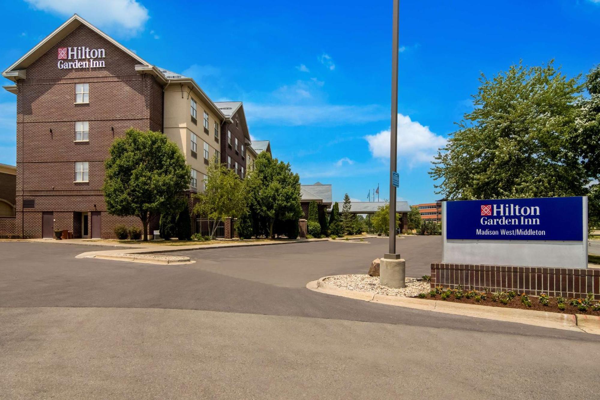 Hilton Garden Inn Madison West/Middleton Exterior foto
